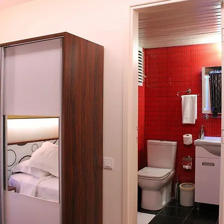 Mera Park Hotel 3*